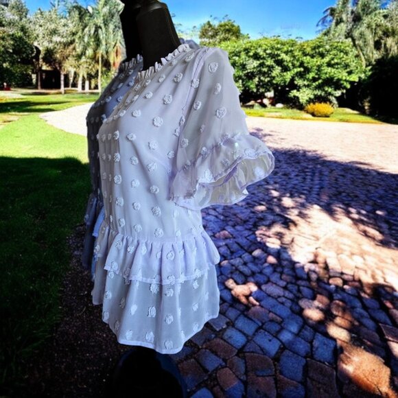 ANDREE BY UNIT ( L ) Lilac Swiss Dot Ruffled Short Sleeve Blouse - Picture 3 of 7